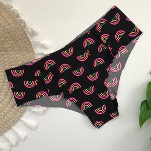 Victoria’s Secret PINK No Show Cheekster Panty Black w Rainbows Medium NEW